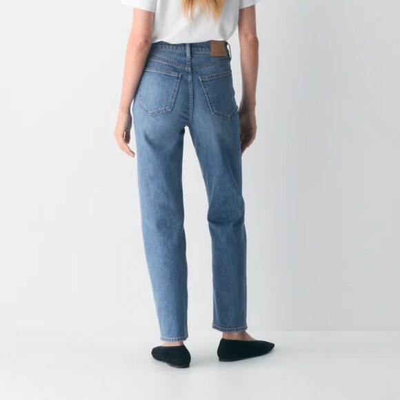 ARITZIA DENIM FORUM Women's Straight Leg Jeans Size 28 Dark Wash Casual - Picture 3 of 7